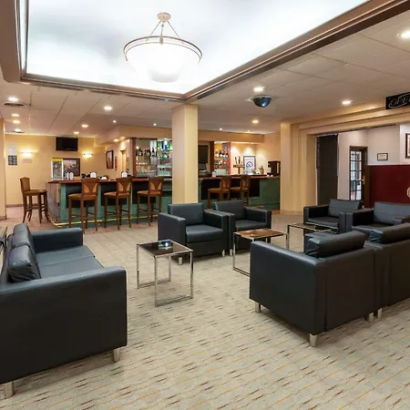 Ramada By Wyndham Reno Hotel & Casino-2